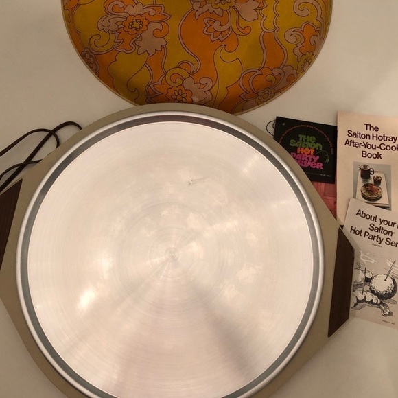 Vintage Hot Warming Server - Picture 2 of 6